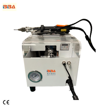 Электрический инструмент для завинчивания винтов с интеллектуальной системой обратной связи, используемый при техническом обслуживании автомобилей.